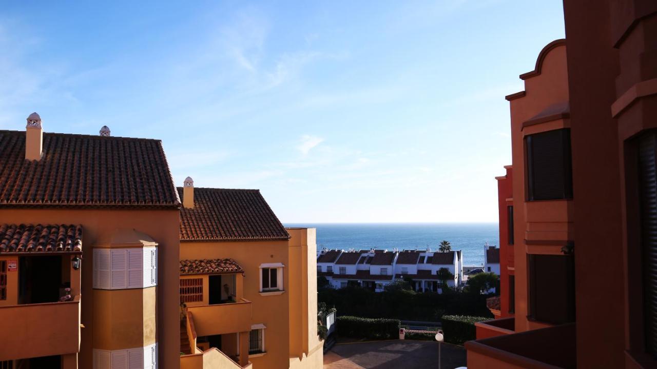 Апартаменти Penthouse Full Sea View Манільва Номер фото